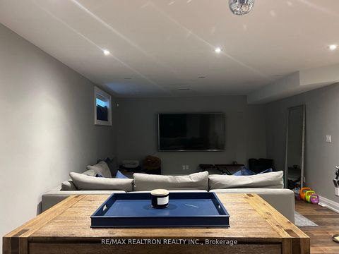 Photo 5 at 28 Burwood Road, Rosethorn, Toronto