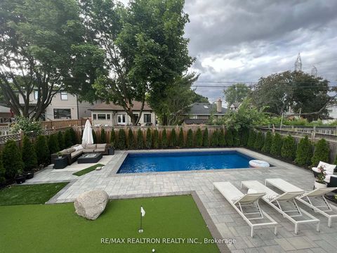Photo 12 at 28 Burwood Road, Rosethorn, Toronto