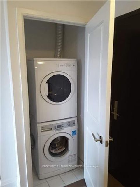 Photo 7 at 3806 - 1080 Bay Street, Bay Street Corridor, Toronto