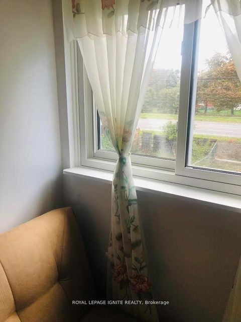 Photo 15 at 36 Goskin Court, Malvern, Toronto