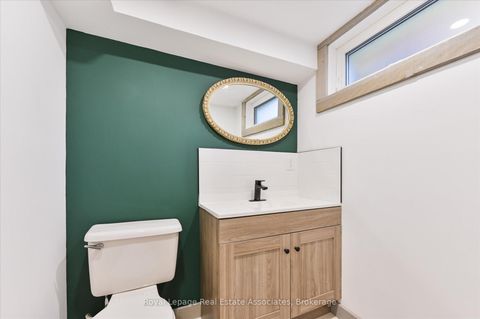 Photo 22 at 97 Hearst Circle, Amesbury, Toronto