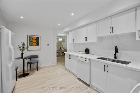 Photo 20 at #316 - 333 Clark Avenue W, Yorkhill, Vaughan