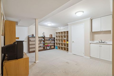 Photo 33 at 24 Patrice Crescent, Yorkhill, Vaughan