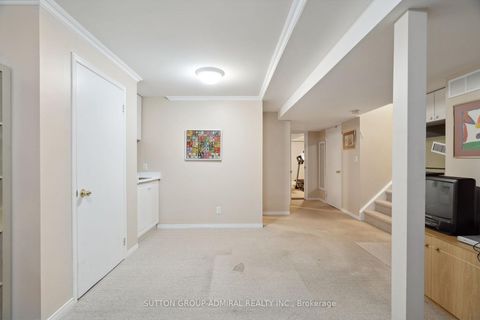 Photo 35 at 24 Patrice Crescent, Yorkhill, Vaughan