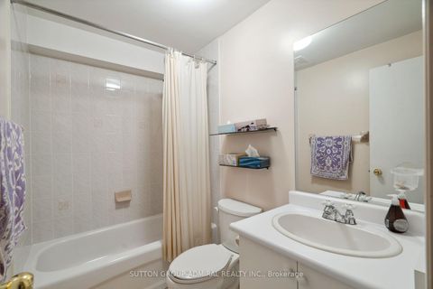 Photo 36 at 24 Patrice Crescent, Yorkhill, Vaughan