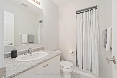 Photo 31 at 42 - 2614 Dashwood Drive, WT West Oak Trails, Oakville