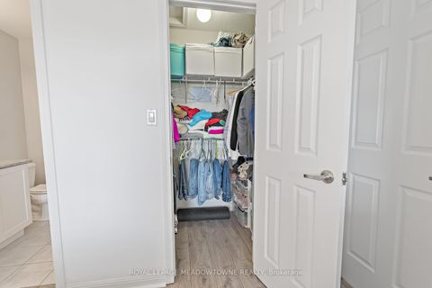 Photo 32 at 42 - 2614 Dashwood Drive, WT West Oak Trails, Oakville