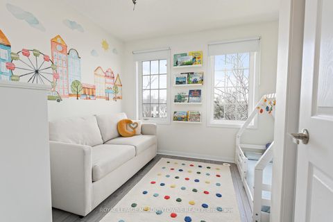 Photo 33 at 42 - 2614 Dashwood Drive, WT West Oak Trails, Oakville