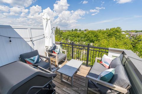 Photo 38 at 42 - 2614 Dashwood Drive, WT West Oak Trails, Oakville