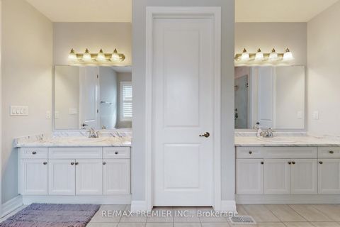 Photo 28 at 140 Magnolia Crescent, GO Glenorchy, Oakville