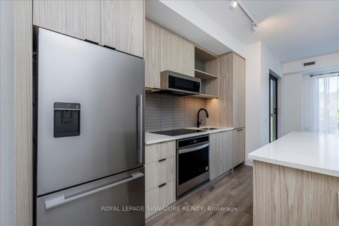 Photo 5 at 517 - 185 Dunlop Street E, Lakeshore, Barrie