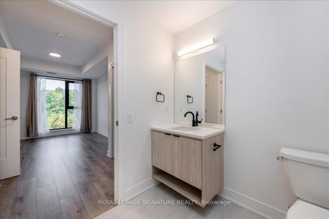 Photo 10 at 517 - 185 Dunlop Street E, Lakeshore, Barrie