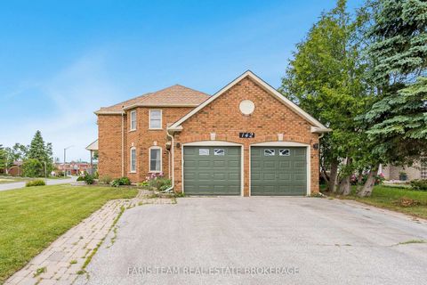Photo 2 at 142 Livingstone Street W, West Bayfield, Barrie