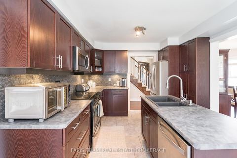 Photo 5 at 142 Livingstone Street W, West Bayfield, Barrie