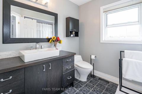 Photo 25 at 142 Livingstone Street W, West Bayfield, Barrie