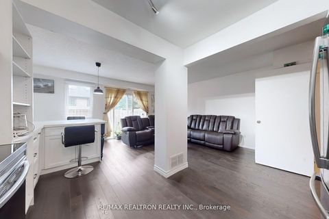 Photo 34 at 20 - 1121 Sandhurst Circle, Agincourt North, Toronto