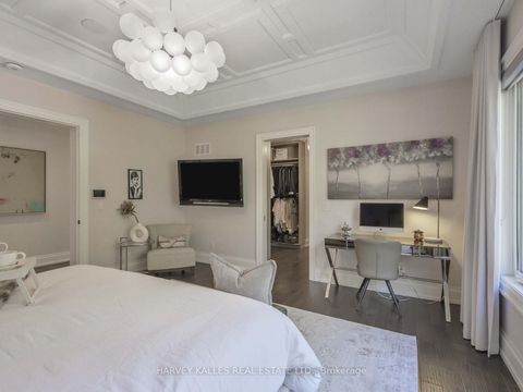 Photo 21 at 10 Malaren Road, Maple, Vaughan