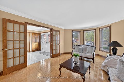 Photo 10 at 68 Sunset Trail, Pelmo Park W5, Toronto