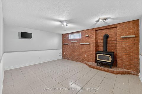 Photo 43 at 68 Sunset Trail, Pelmo Park W5, Toronto