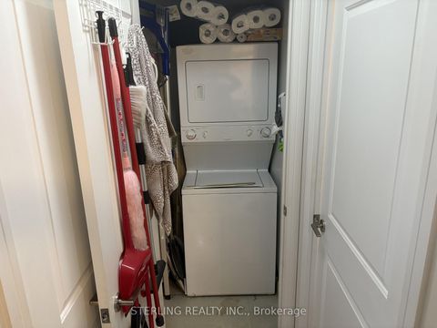 Photo 8 at 1909 - 31 Bales Avenue, Willowdale East, Toronto