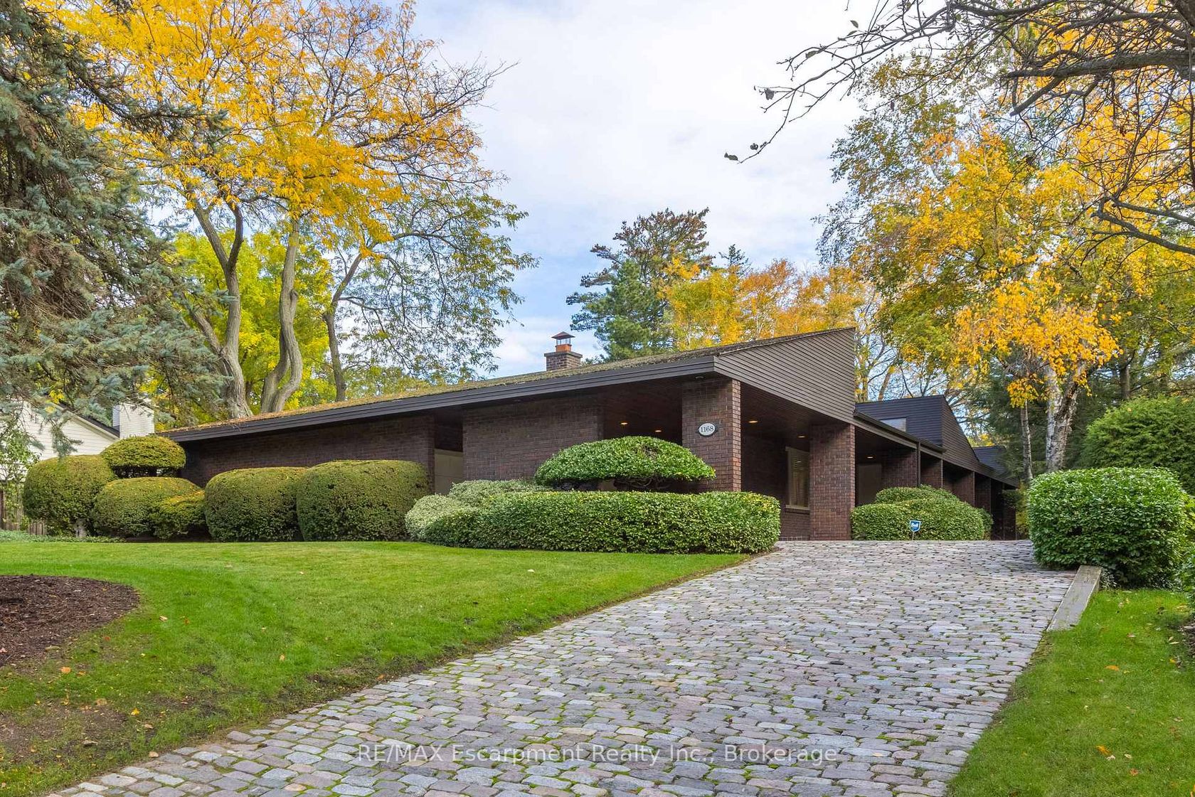 1168 Carey Road, MO Morrison, Oakville 