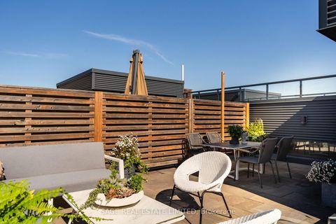 Photo 31 at 321 - 35 Wabash Avenue, Roncesvalles, Toronto