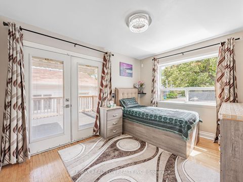 Photo 15 at 25 Chandler Drive, Woburn, Toronto