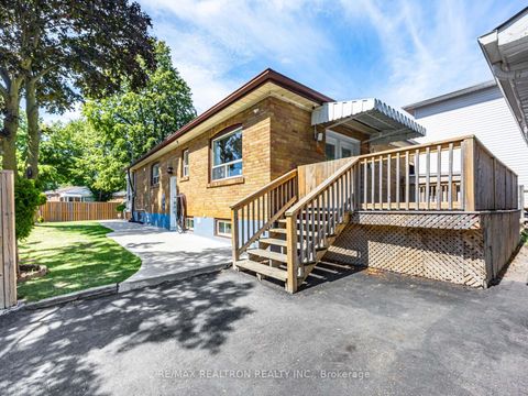 Photo 30 at 25 Chandler Drive, Woburn, Toronto