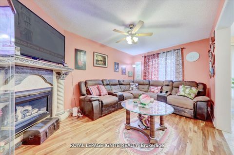 Photo 6 at 38 Rodda Boulevard, West Hill, Toronto