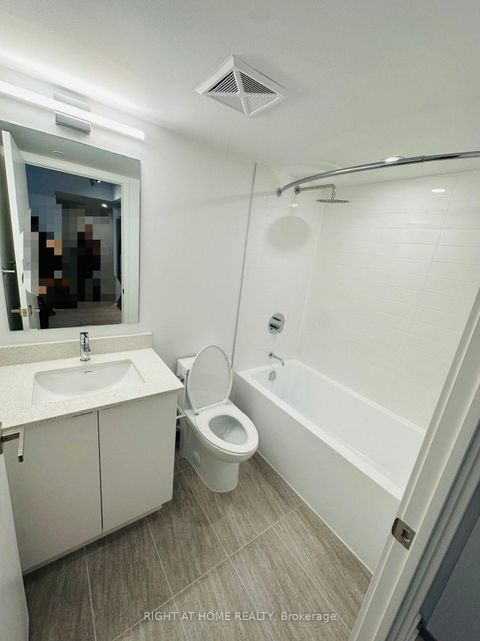 Photo 4 at 631 - 30 Tretti Way, Clanton Park, Toronto