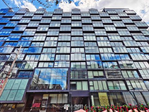 Photo 1 at 410 - 629 King Street W, Waterfront Communities C1, Toronto