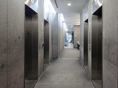 Photo 6 at 410 - 629 King Street W, Waterfront Communities C1, Toronto