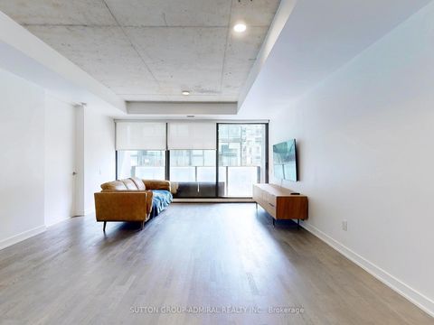 Photo 7 at 410 - 629 King Street W, Waterfront Communities C1, Toronto