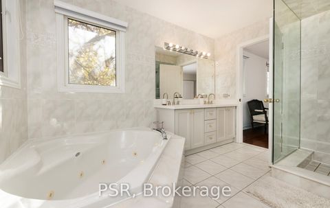 Photo 11 at 71 Otonabee Avenue, Newtonbrook East, Toronto