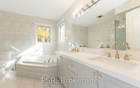 Photo 12 at 71 Otonabee Avenue, Newtonbrook East, Toronto