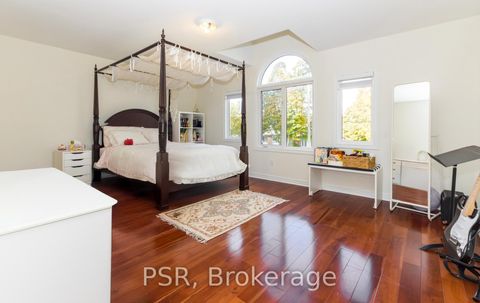 Photo 13 at 71 Otonabee Avenue, Newtonbrook East, Toronto