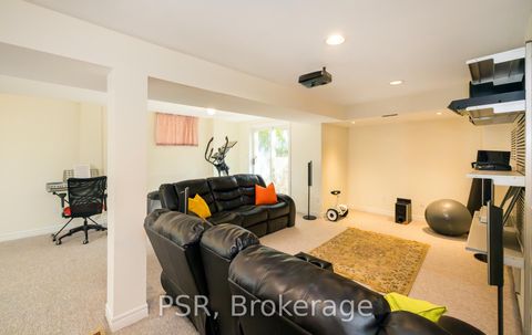 Photo 22 at 71 Otonabee Avenue, Newtonbrook East, Toronto