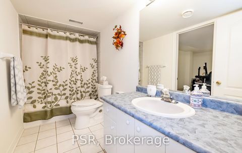 Photo 24 at 71 Otonabee Avenue, Newtonbrook East, Toronto