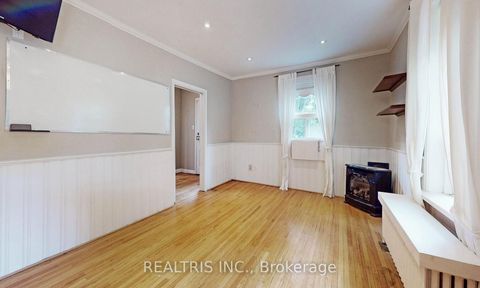 Photo 7 at 149 Worsley Street, City Centre, Barrie