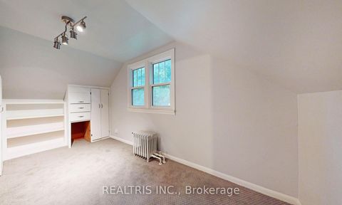 Photo 35 at 149 Worsley Street, City Centre, Barrie