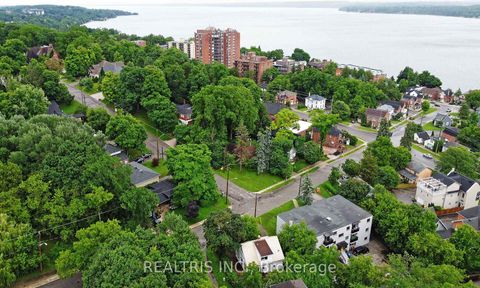 Photo 38 at 149 Worsley Street, City Centre, Barrie