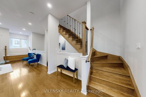 Photo 16 at 162 Golden Trail, Patterson, Vaughan