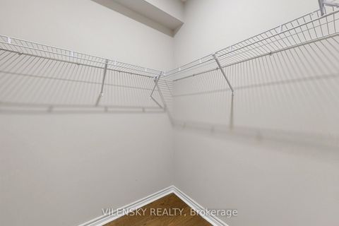 Photo 19 at 162 Golden Trail, Patterson, Vaughan