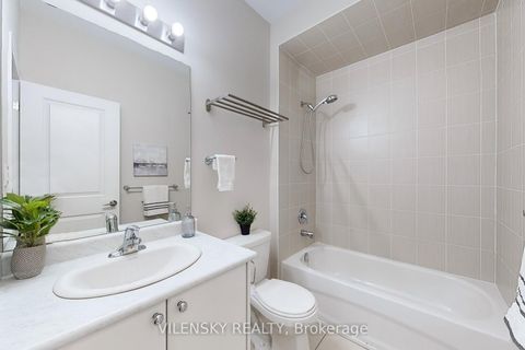 Photo 24 at 162 Golden Trail, Patterson, Vaughan