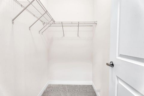 Photo 21 at 9 Onigam Lane, Rural Richmond Hill, Richmond Hill