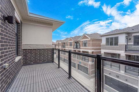 Photo 24 at 9 Onigam Lane, Rural Richmond Hill, Richmond Hill