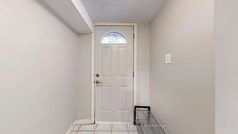 Photo 35 at 7 Mcmorran Crescent, Brownridge, Vaughan