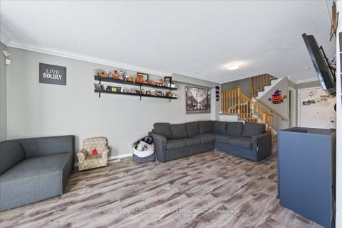 Photo 14 at 118 Leslie Avenue, Holly, Barrie