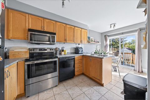 Photo 15 at 118 Leslie Avenue, Holly, Barrie