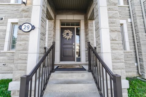 Photo 7 at 29 Casely Drive, Rural Richmond Hill, Richmond Hill